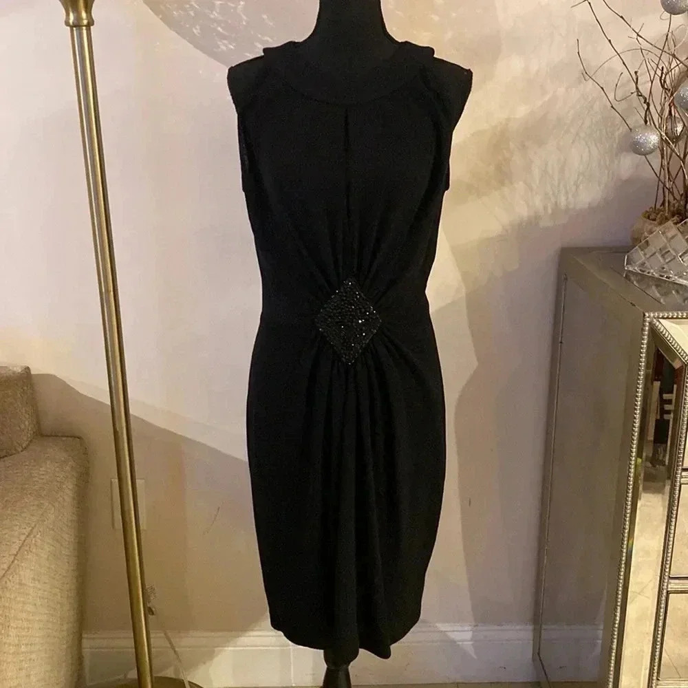 ST. JOHN evening dress size 10 - Picture 2 of 10